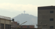 Incendios afectaron a Cochabamba en el feriado largo, ahora una humareda cubre la ciudad