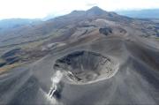 Volcán Puracé emite ceniza y gases en suroeste de Colombia y afecta aeropuerto de Popayán