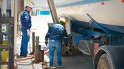 Comisión identifica a más de 60 posibles responsables por presuntas irregularidades en combustibles