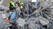 Sube a 224 la cifra de muertos por terremoto en Colombia