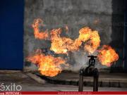 Denuncian a un sujeto por encender explosivo en una conexión de gas; una persona perdió tres dedos