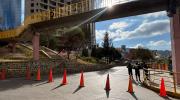 Carril de bajada de la av. Kantutani seguirá cerrado hasta el domingo, informa la alcaldía