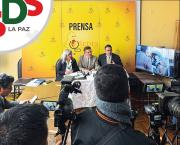 Aprehenden a presunto estafador que cobraba hasta Bs 30.000 por supuestos cargos en el Sedes La Paz