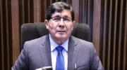 Senador Sánchez: “El futbolista gana premios, bonos, primas, salario y no gasta nada”