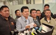 Senador Veliz presenta proyecto de ley que busca eliminar el monopolio de Univida en la venta del SOAT