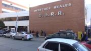 Víctima exige justicia por manipulación en Derechos Reales