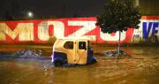 Una inusual lluvia deja 298 afectados y provoca inundaciones en el sur de Lima