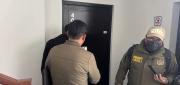FISCALÍA HALLA DINERO Y UN TELÉFONO SATELITAL EN VIVIENDAS DE CERIMEDO