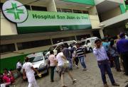 Pacientes denuncian hacinamiento, falta de medicamentos y largas filas