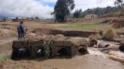 Gobernación reporta que desborde de ríos dañó cultivos y siete puentes en Colomi