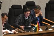 Ministro Zamora evita la censura en la ALP, 99 legisladores le dieron “voto de confianza”