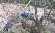 Buscan a una persona arrastrada por la crecida del río Pery en los Yungas de La Paz