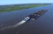 Paraguay apunta a reducir impacto del peaje argentino en la hidrovía