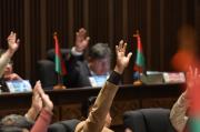Legisladores están dispuestos a levantar su secreto bancario ante acusaciones de “sobresueldos”