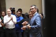 Espinoza sale y Cerimedo entra mientras la oposición aguarda