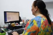 Las tecnologías como la IA no mejoran por sí solas la enseñanza, dice asesora de la Unesco