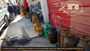Decenas de amas de casa hacen fila por la irregular distribución de GLP