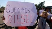 Productores bloquean en Beni y el Gobierno plantea ajustes al decreto del diésel