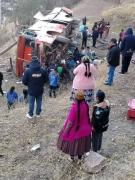 Bus con pasajeros se accidentó en ruta a Charazani