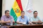 Cisterneros llegan a un acuerdo con YPFB y aseguran que no habrá paro