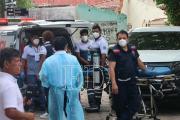 Por fuga de gas tóxico, evacúan a pacientes de una clínica y a estudiantes de un colegio
