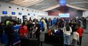 Aeropuerto de Caracas reabre tras graves daños por terremotos en Venezuela