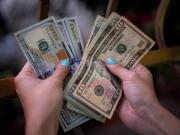 Especialista advierte sobre la crisis de liquidez en dólares y aconseja priorizar el emprendimiento local y las billeteras digitales