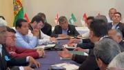 Cívicos de Bolivia exigen reunirse con el presidente Paz