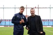 ¡Orgullo total! Relataba el partido y vivió el momento más emocionante al ver entrar a su hijo a la cancha