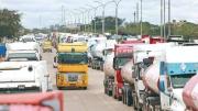 El precio del diésel importado para grandes consumidores disminuye de Bs 18 a Bs 16,50 por litro