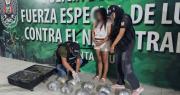 Hallan 10 paquetes de marihuana transportados en una maleta en la carretera al norte cruceño, hay una aprehendida