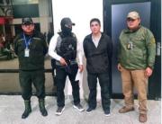Deportado de EE.UU. llega a Bolivia y es aprehendido por una Notificación Roja de Interpol