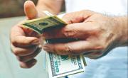 Dólar llega al máximo de Bs 12, 64 y el BCB busca frenar la escalada