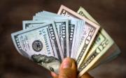 BCB venderá $us 35 millones a bancos a Bs 12,10 por dólar para contener presiones cambiarias