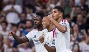 El Real Madrid golea a un errático Rayo Vallecano