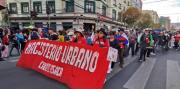 Magisterio urbano sale en protesta de cacerolas vacías