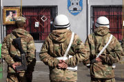 “Aguantar para hacerse hombre”: el mandato que se refuerza en el cuartel