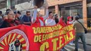 Maestros urbanos marchan en el país en medio del estado de excepción y con presencia policial