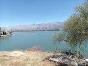 Tarija inaugura planta de tratamiento de lodos fecales para frenar la contaminación de un lago turístico