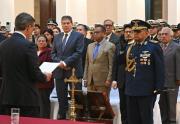 Rodrigo Paz posesiona al Secretario del Consejo Supremo de Defensa