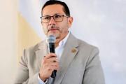 Fue cuestionado y Espinoza no pudo reemplazarlo, Paz destituye al Presidente de la Aduana