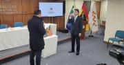 Álvaro Arias asume la Aduana Nacional y anuncia plan de institucionalización y simplificación de trámites