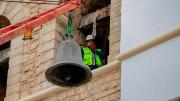 La campana de 1797 regresa a la torre de la Catedral de Cochabamba