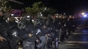 Militares y policías resguardan la ruta Cochabamba