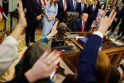 La Casa Blanca impide acceso a periodistas de CNN y MS NOW tras la prohibición de Trump
