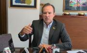 Tuto critica a Paz por viajar a EEUU cuando su intervención en la ONU será el jueves