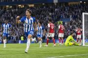 Brighton tumba al campeón en una jornada llena de goles
