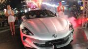 MG Cyberster llega a Bolivia y revoluciona la Expocruz, el primer vehículo convertible 100% eléctrico