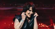 Alejandra Guzmán sufre una lesión en su cadera en pleno concierto