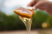 Productores de miel dan 48 horas a EBA para atender la deuda de Bs 955 mil